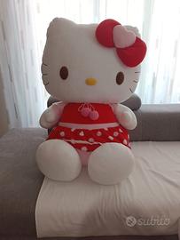 Pupazzo Hello Kitty gigante