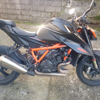 KTM superduke 1290 r