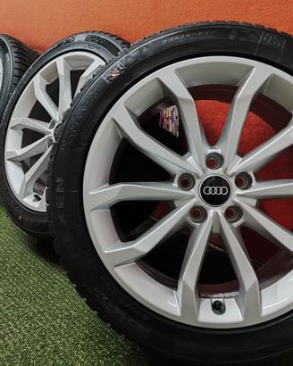 Cerchi Audi A5 Avant Gomme New Invernali 235 45 18