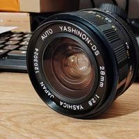 Obiettivo Auto Yashinon-DS 28mm f2.8 Yashica (M42)