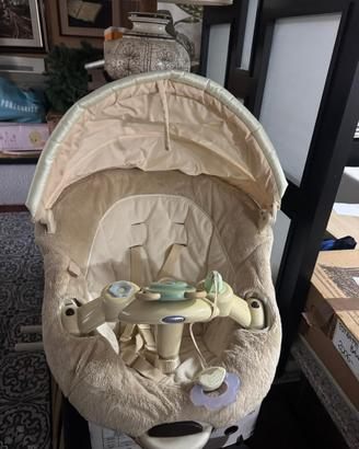 Giostra  in peluche con ovettk staccabile