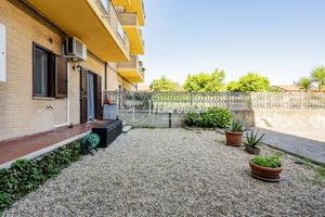 Trilocale con Giardino