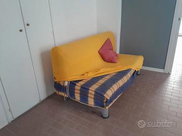 divano letto con materasso 