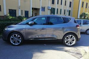 Renault scenic 4 serie