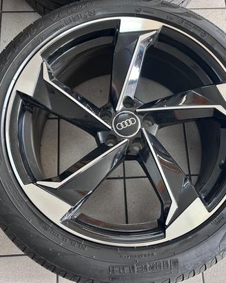 Cerchi in lega 20 per Audi Q5 con gomme