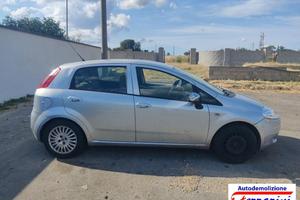FIAT GRANDE PUNTO 199 1.3 D MULTIJET Ricambi -