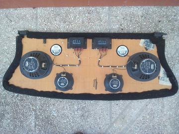 AMPLIFICATOREI CASSE AUTORADIO