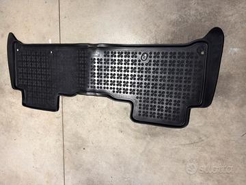 Set tappeti in gomma e vasca baule per Range Rover