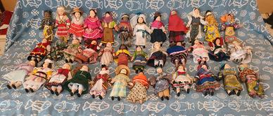 Bambole porcellana del mondo 5€ CAD. 