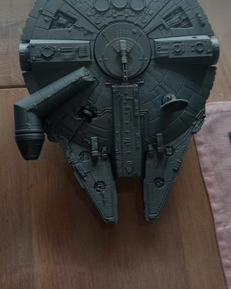 Millenium falcon 