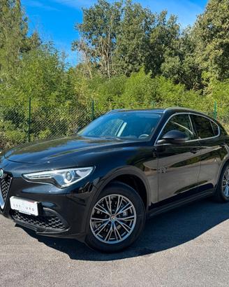 Alfa Romeo Stelvio 2.2 Turbodiesel 190 CV AT8 Q4 E