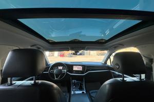 Volkswagen Touareg 3.0 TDI 231cv SCR TETTO APRIBIL