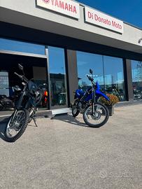 Yamaha WR 125 BLU O NERA