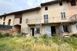 CASA SEMINDIPENDENTE A GRANA