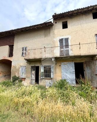 CASA SEMINDIPENDENTE A GRANA