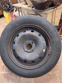 4 gomme con cerchi usate