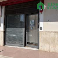 Locale Commerciale Vitulazio