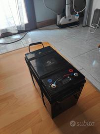 Batteria 12,8V LiFePo4 litio 320Ah accumulo camper