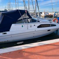 Bayliner 2655 con motore 230cv