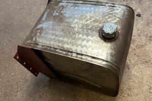 Serbatoio gasolio 80 litri acciaio inox