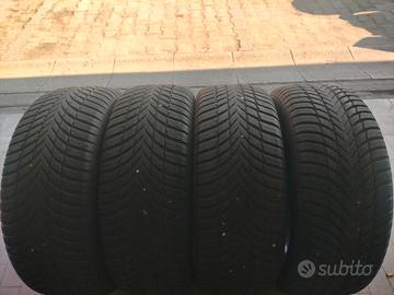 4 pneumatici nokian snow prof 2  255/55 19" 111v
