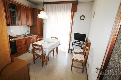 TENCAROLA appartamento in orizzontale in Villa Bif