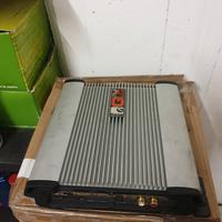 amplificatore per auto