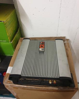 amplificatore per auto