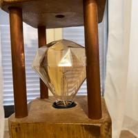 Lampada da terra  in legno di castagno