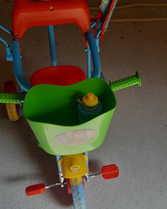 Triciclo per bambino.