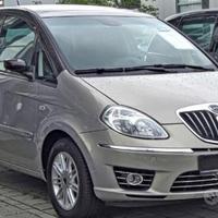 Frontale lancia musa 2010