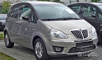 Frontale lancia musa 2010