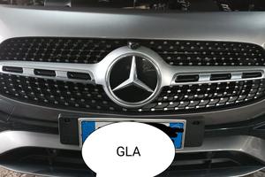 Griglia  Mercedes GLA modello diamantata