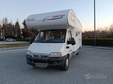 Camper super accessoriato