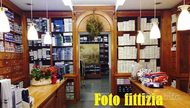 Immobile di 120 m² con 1 locale a Prato - Altro
