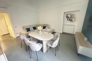 3 LOCALI A TORRE ANNUNZIATA