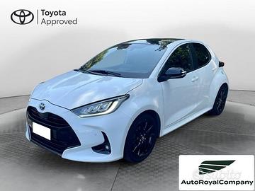 Toyota Yaris Hybrid Lounge MY22 IVA ESPOSTA