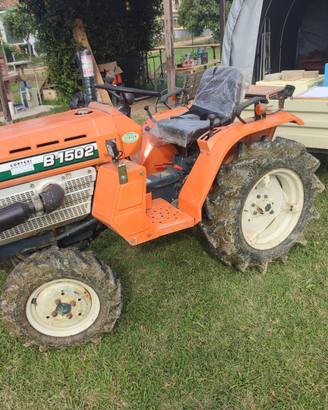 Kubota b1502