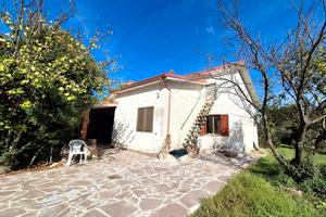 Casa indipendente con terreno a Carbonia Serbariu