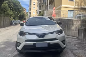 TOYOTA RAV4 2.5 Hybrid 2WD Dynamic