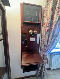 Telefono antico