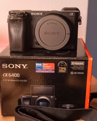 Sony A6400 - Tamron 18-300 e vari accessori