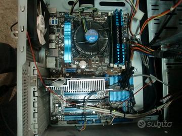 scheda madre asus p8h67 usato funzionante