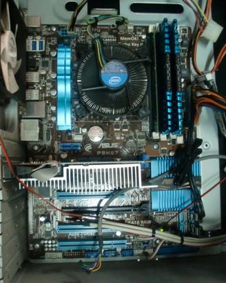 scheda madre asus p8h67 usato funzionante