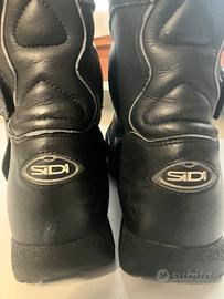 stivali moto sidi