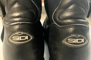 stivali moto sidi