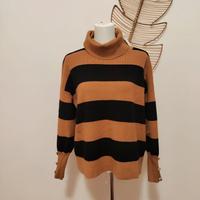 Dolcevita oversize Please. Nuovo.