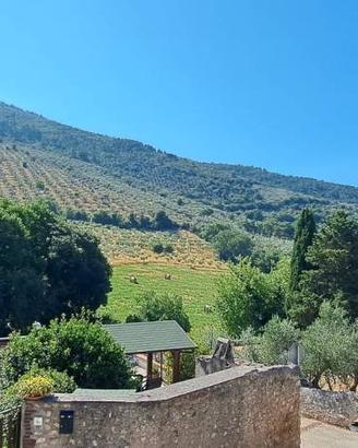 Rustico / Casale di 180 m² con più di 5 locali a S