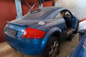 AUDI TT PRIMA SERIE RICAMBI USATI GARANTITI