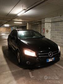 Mercedes-Benz A180